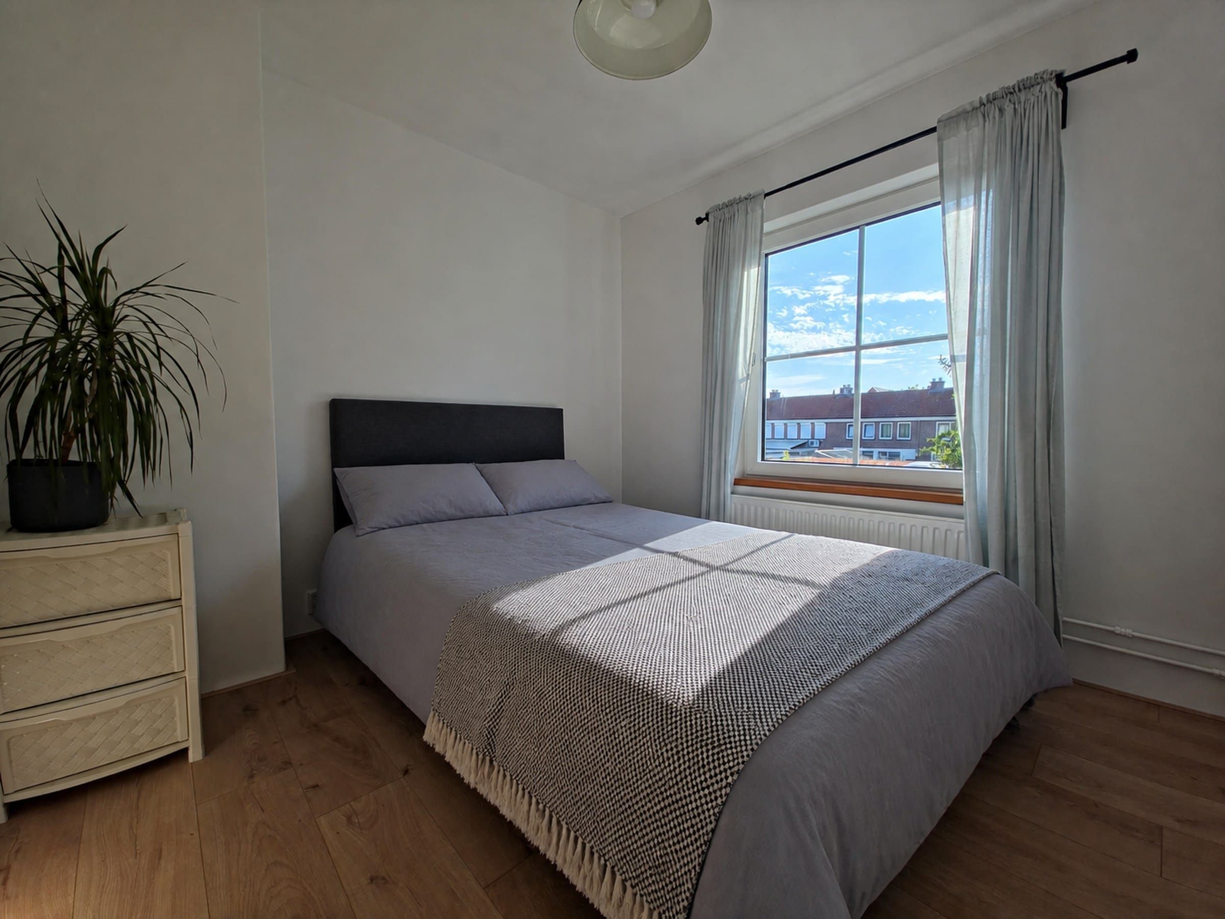 Slaapkamer 3 aan de tuinzijde
